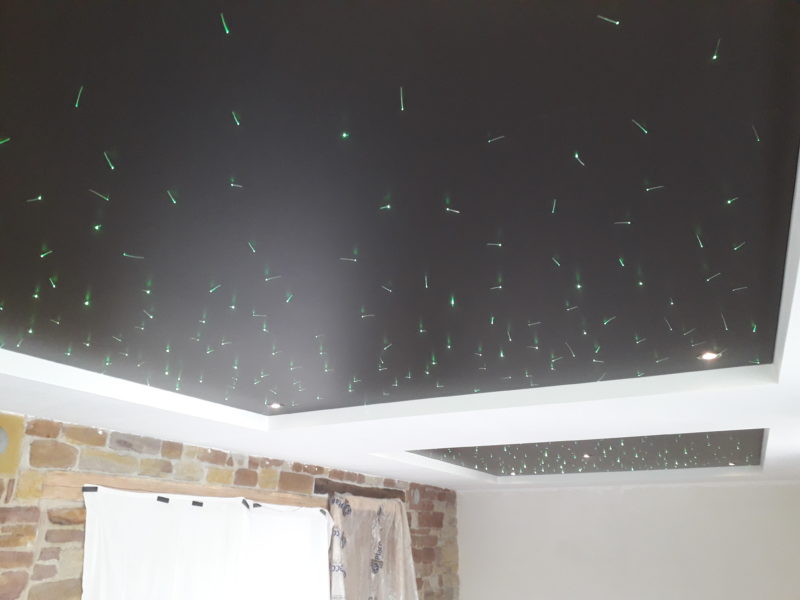 Spécialiste installateur plafond Tendu façon ciel étoilé